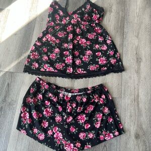 Marylin Monroe Elegant Floral Lace Pajama Set